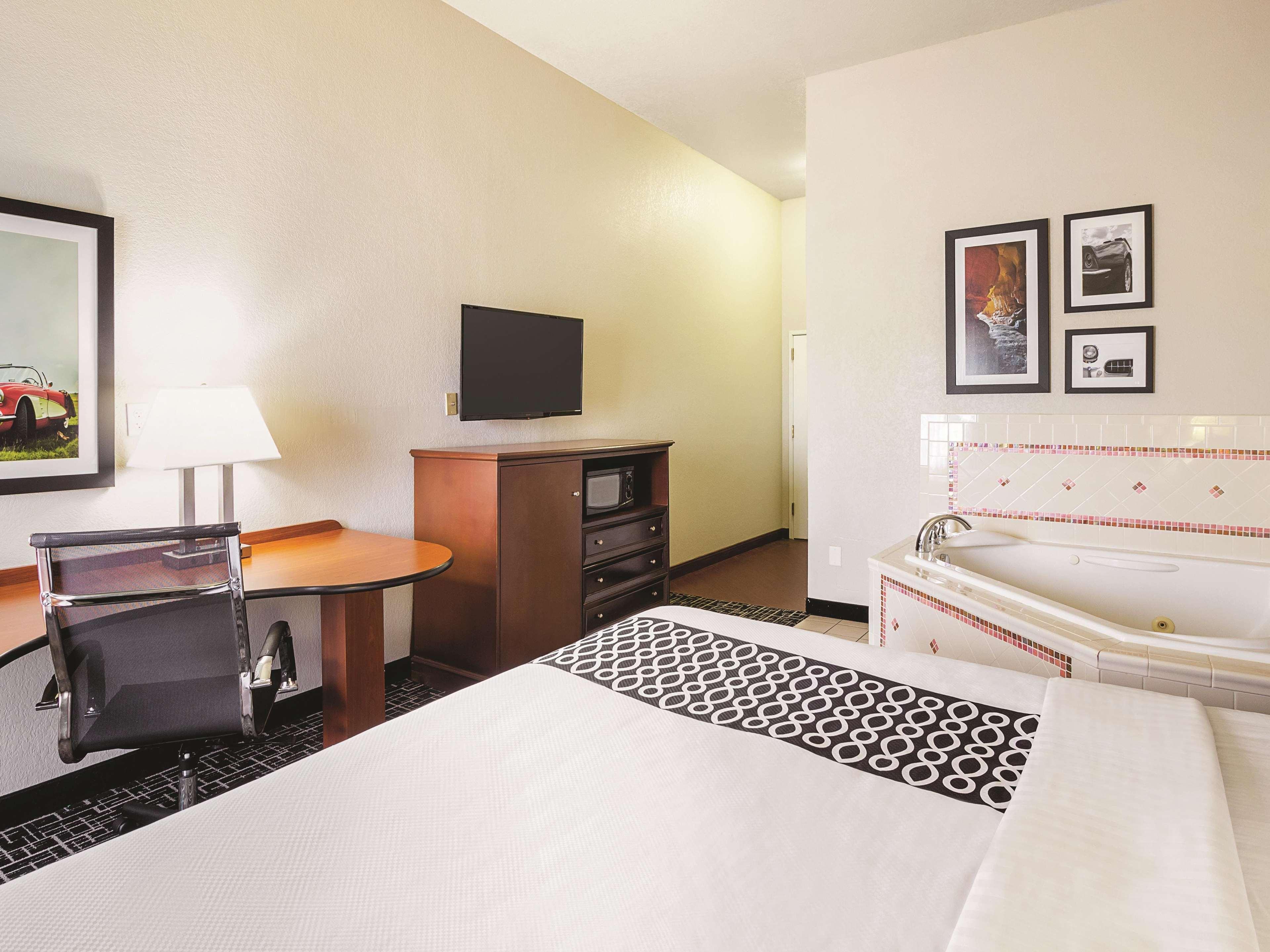 La Quinta By Wyndham Bowling Green Esterno foto