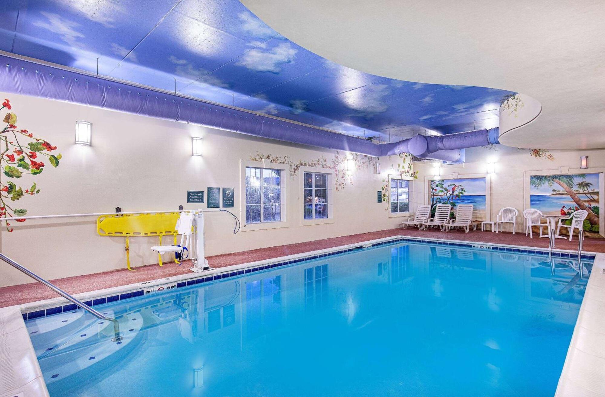 La Quinta By Wyndham Bowling Green Esterno foto