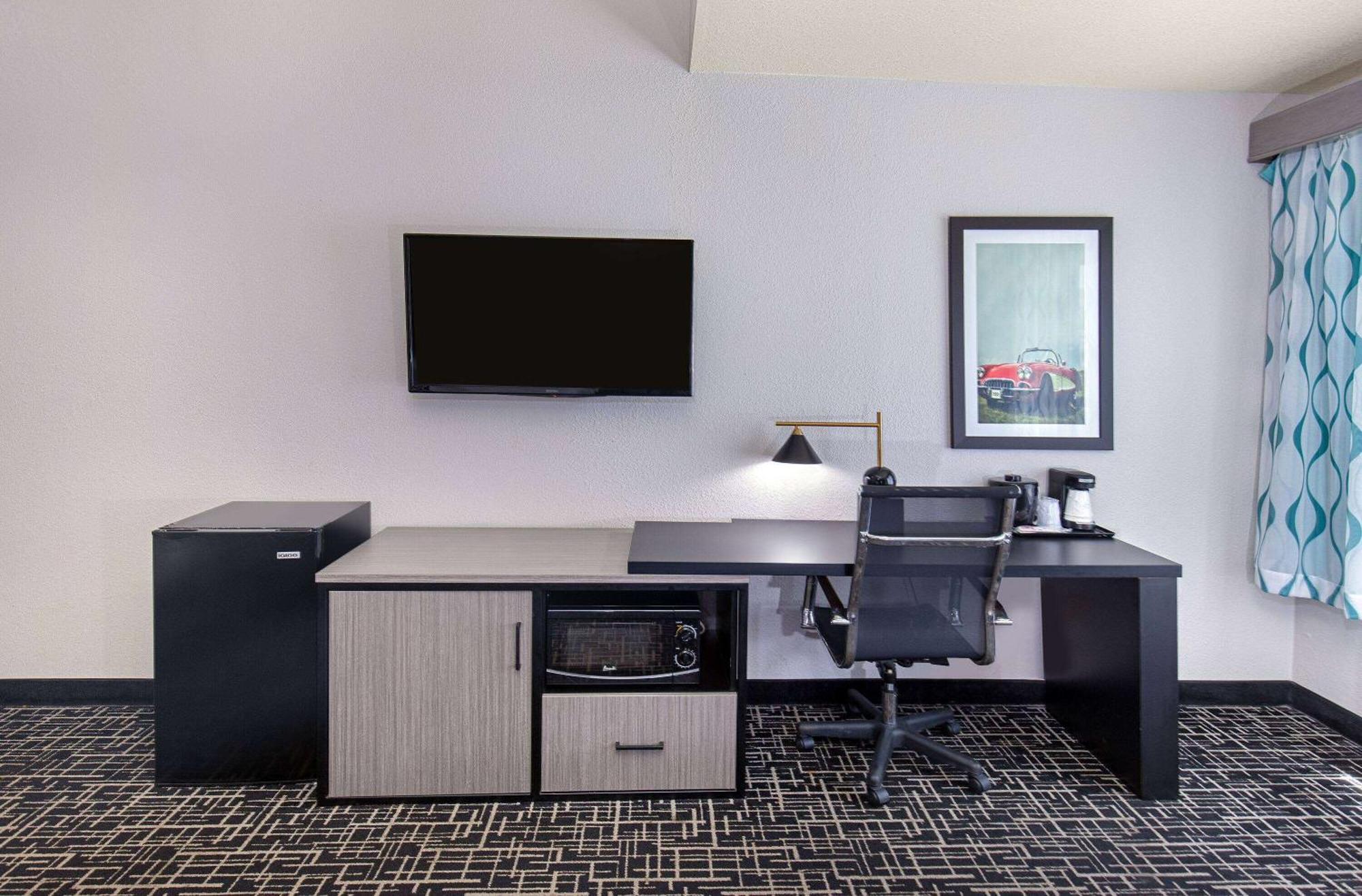 La Quinta By Wyndham Bowling Green Esterno foto