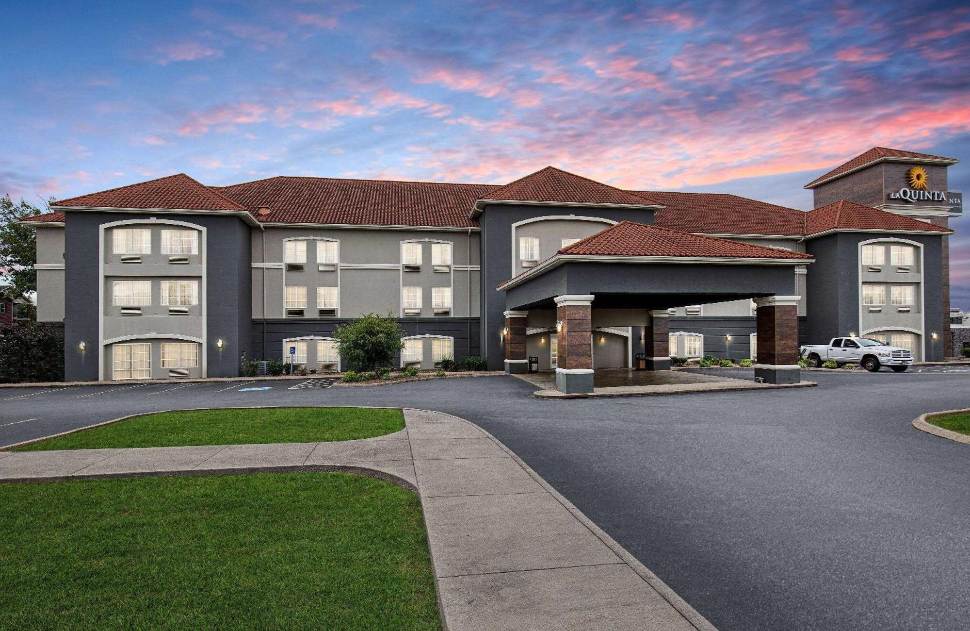 La Quinta By Wyndham Bowling Green Esterno foto